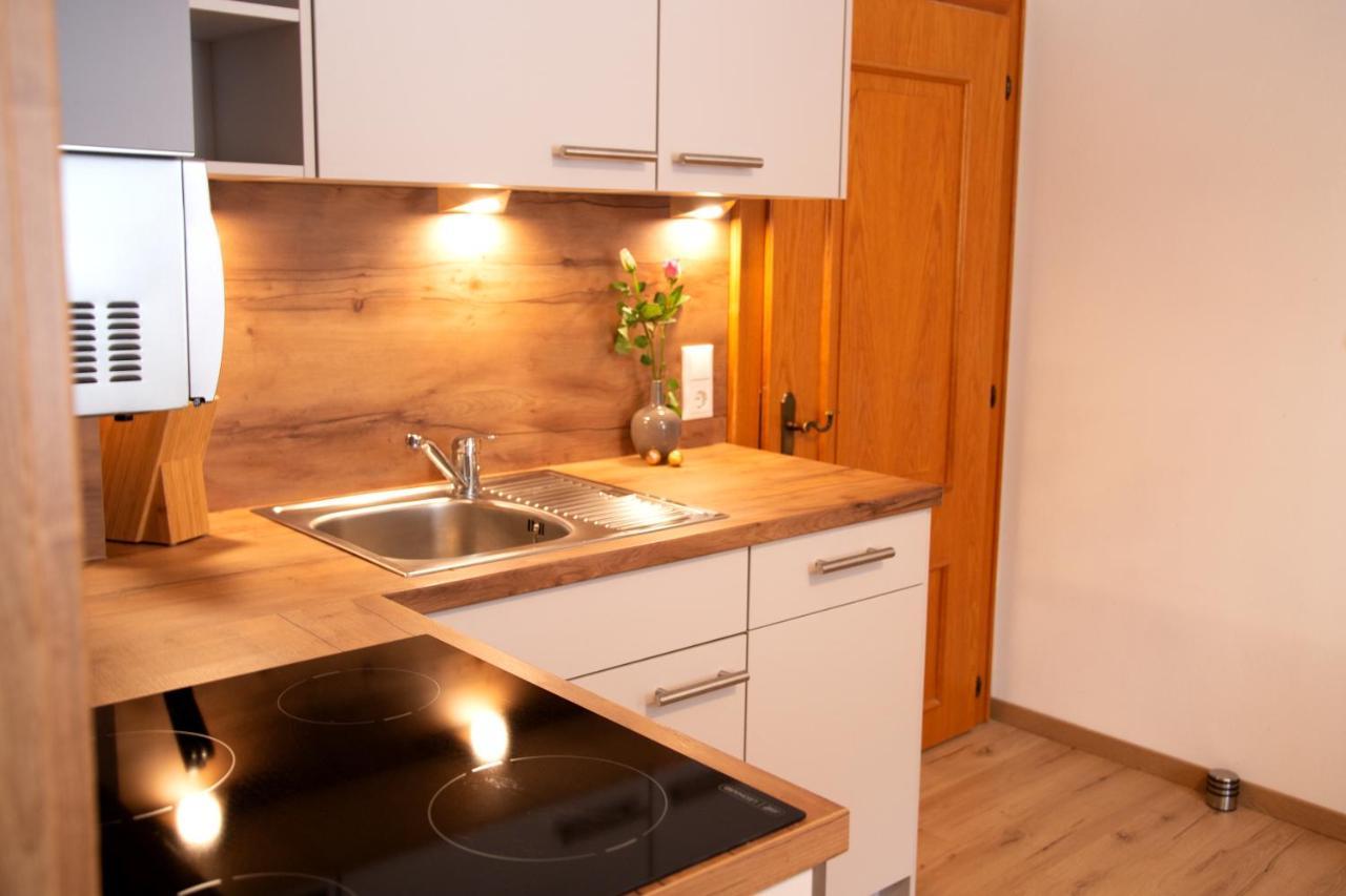 Apartments Marie A Халстат Екстериор снимка
